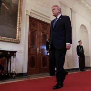 Τραμπ για Ιράν: Αγνόησε τις προειδοποιήσεις για το πυρηνικό του πρόγραμμα, τους διαλύουμε