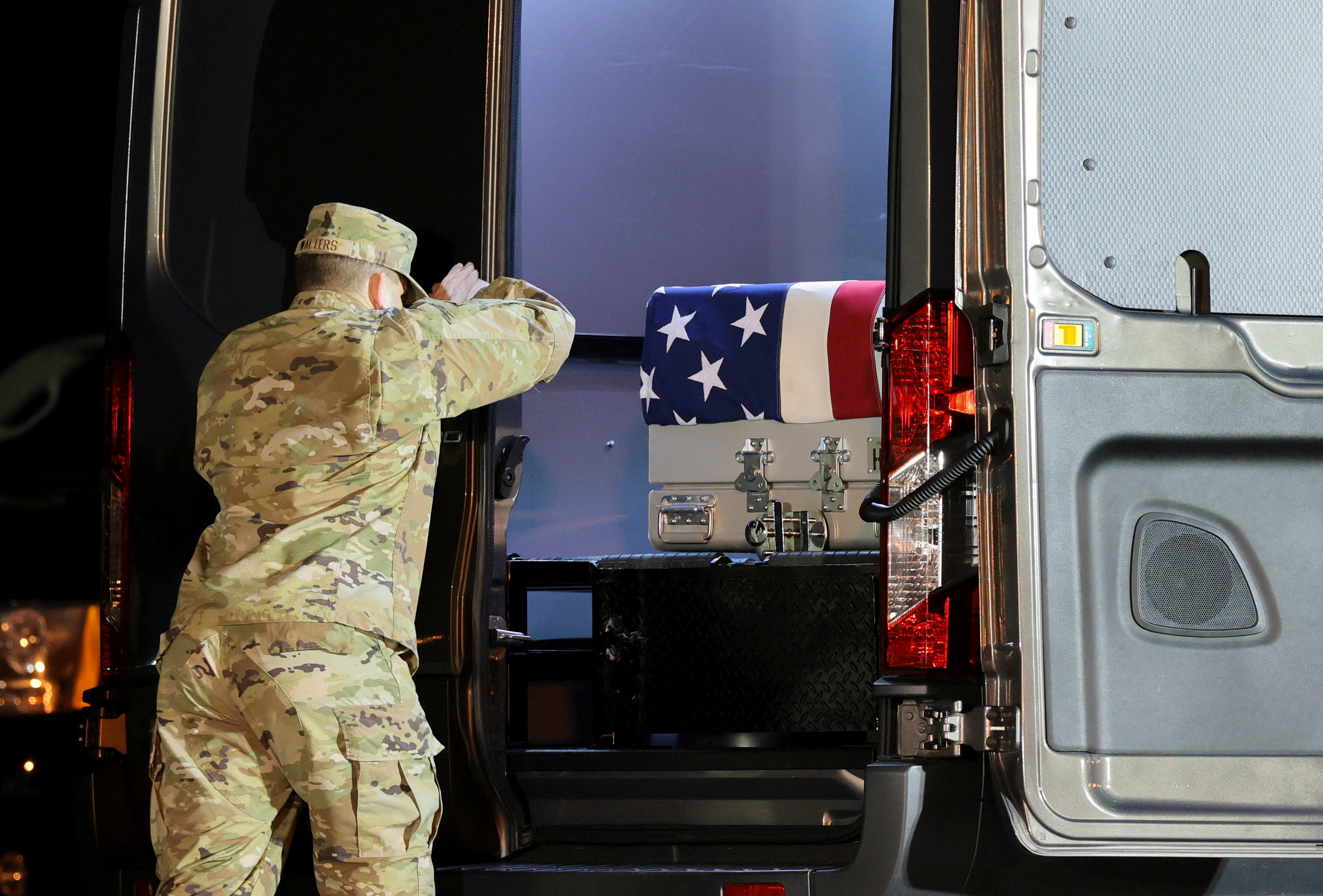 Ζελένσκι: Η Ρωσία χαρτογραφεί αμερικανικά περιουσιακά στοιχεία για να βοηθήσει το Ιράν