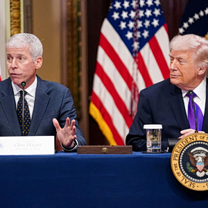 Ράιτ: Ο ΥΠΕΝ του Τραμπ υποβαθμίζει τον κλονισμό των τιμών λόγω του πολέμου στο Ιράν