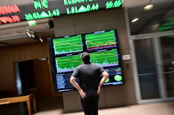 Χρηματιστήριο Αθηνών: Κρατούν τα ηνία της αγοράς οι πωλητές