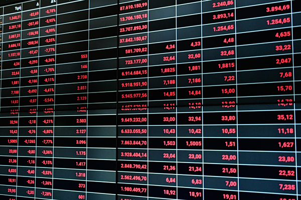 Χρηματιστήριο Αθηνών: Νέα βουτιά στην αγορά, παραμένουν οι ενεργειακοί φόβοι