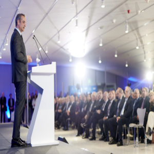 Μητσοτάκης: Νέες υποσχέσεις για ενεργειακό και χωροταξικό στη βιομηχανία