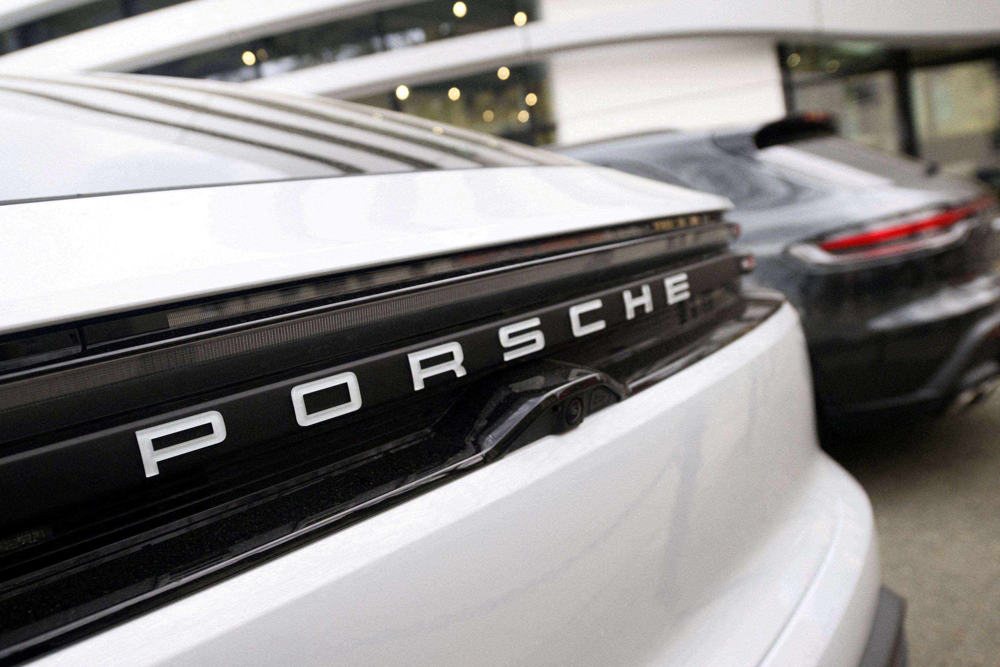 Porsche: Πτώση 15% στις παραδόσεις το α’ τρίμηνο 2026 – Πιέσεις σε Κίνα και ΗΠΑ
