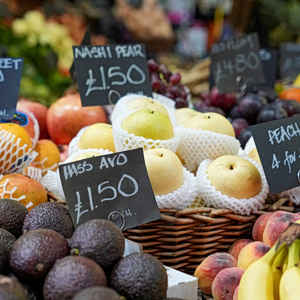 Βρετανία: Οι καταναλωτές αλλάζουν ριζικά τις καταναλωτικές τους συνήθειες λόγω ακρίβειας