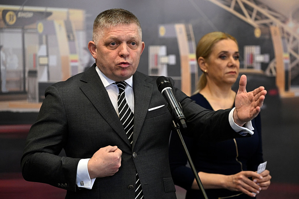 Σλοβακία: «Να ανοίξει ξανά ο διάλογος με τη Ρωσία»