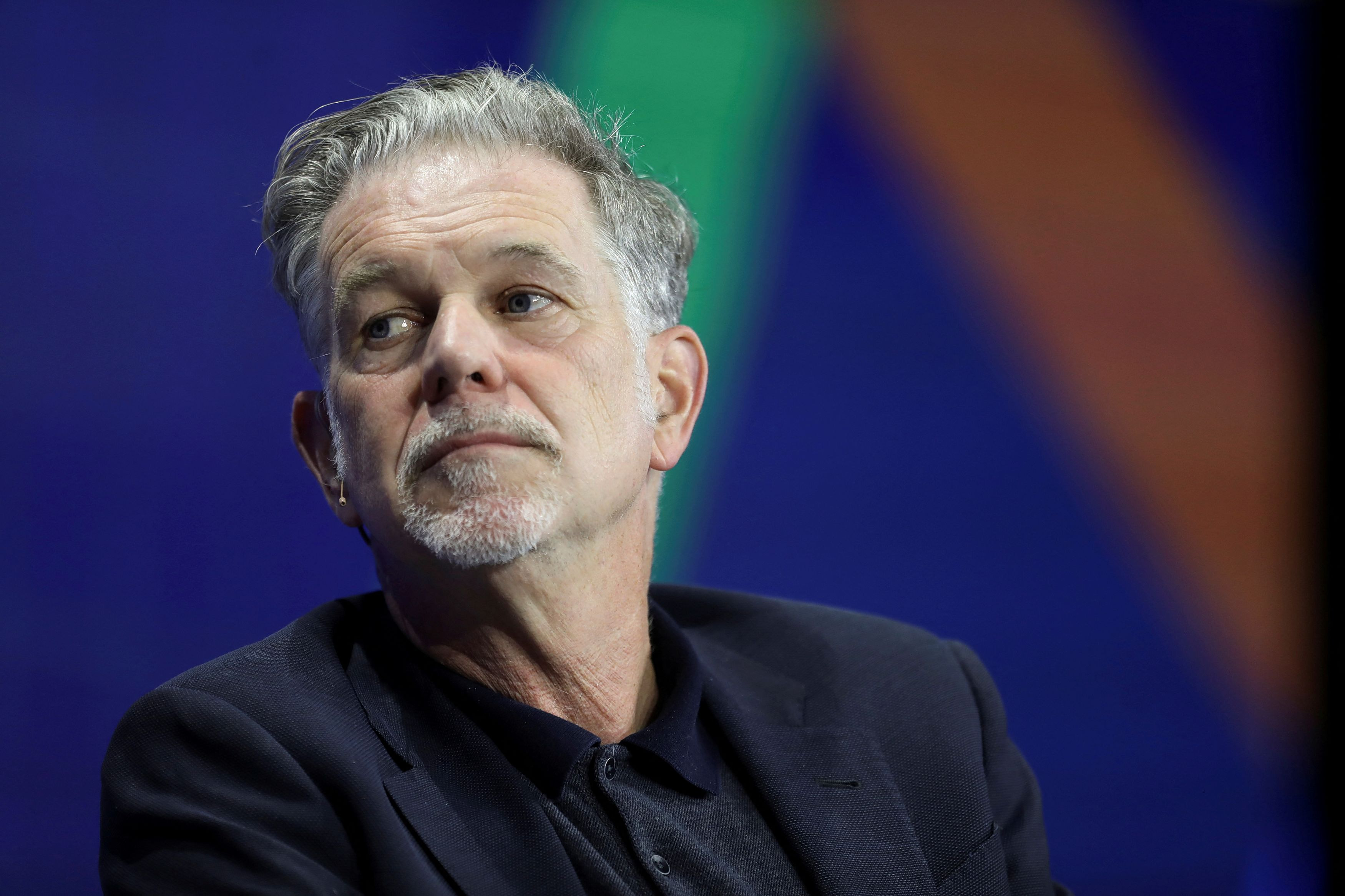 Netflix: Γιατί αποχωρεί ο πρόεδρος Reed Hastings