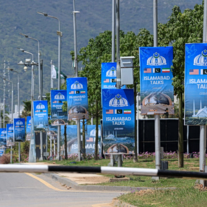 Στον «αέρα» οι συνομιλίες στο Ισλαμαμπάντ – Ιράν