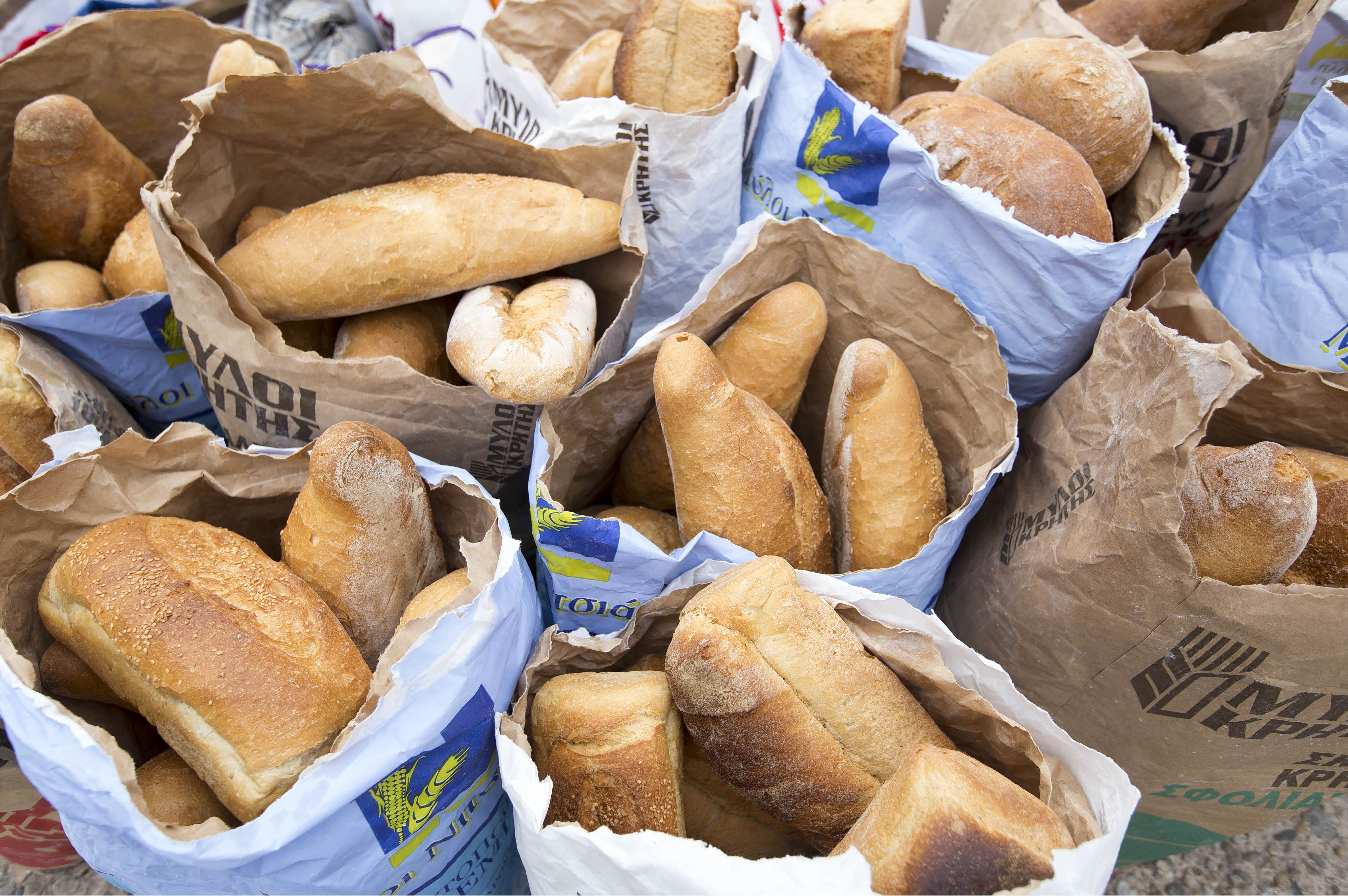 Συγκέντρωση αρτοποιών έξω από το υπουργείο Οικονομικών: Ζητούν μείωση κόστους ενέργειας και φορολογίας