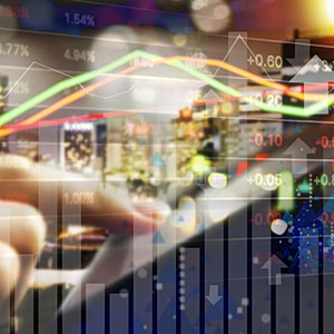 Επιτόκια: Τα σενάρια για αυξήσεις από την ΕΚΤ και οι επιπτώσεις