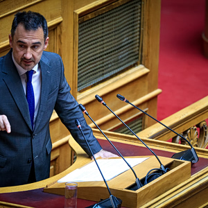 Χαρίτσης: Η ΝΔ δεν πρέπει να έχει τρίτη θητεία, οφείλει να λογοδοτήσει