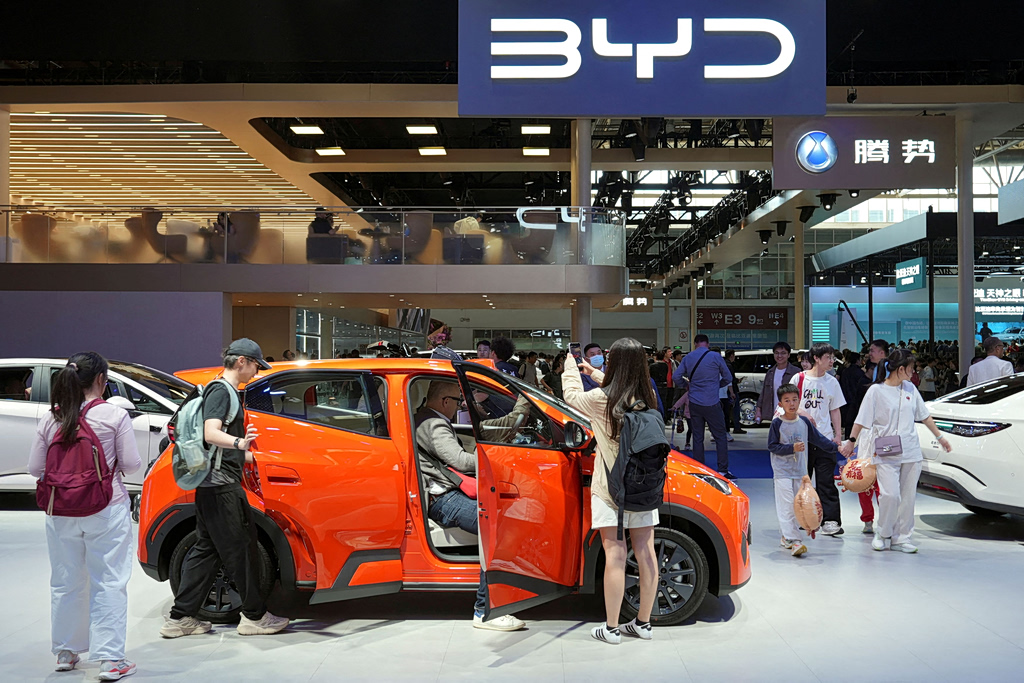 BYD: Σε αναζήτηση εργοστασίου στην Ευρώπη