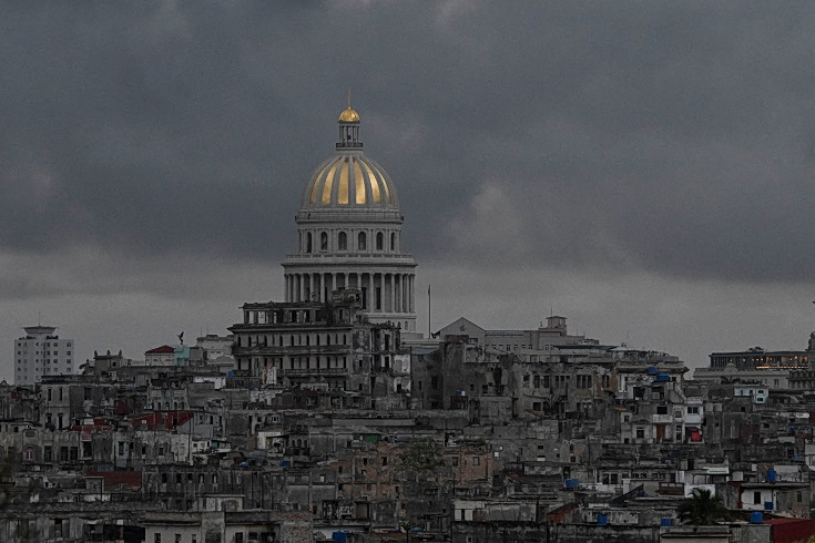 Κούβα: Λύση στο ενεργειακό πρόβλημα με τα ηλιακά πάνελ της Κίνας