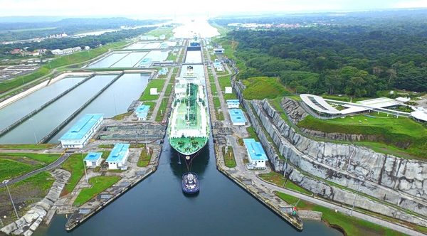 Κίνα: Ζήτησε από Maersk και MSC να…αποχωρήσουν από τον Παναμά