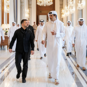 Zelensky Tours Bombarded Mideast in Search of New Rich Allies