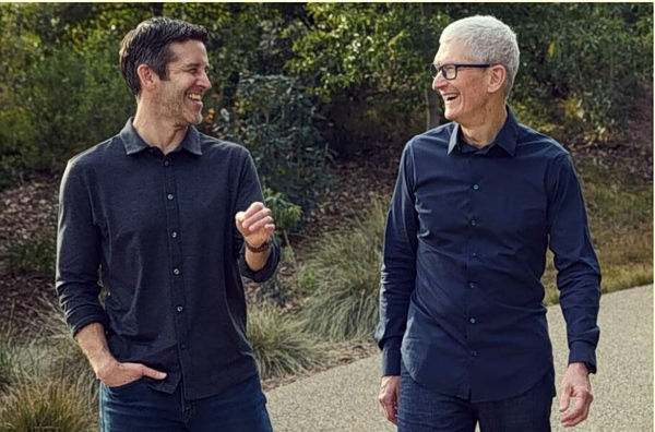 Η Apple ελέγχει τα «Στενά του Ορμούζ» του τεχνολογικού τομέα