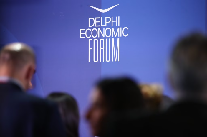 Η «φωνή» του MAGA στο 11ο Οικονομικό Φόρουμ των Δελφών