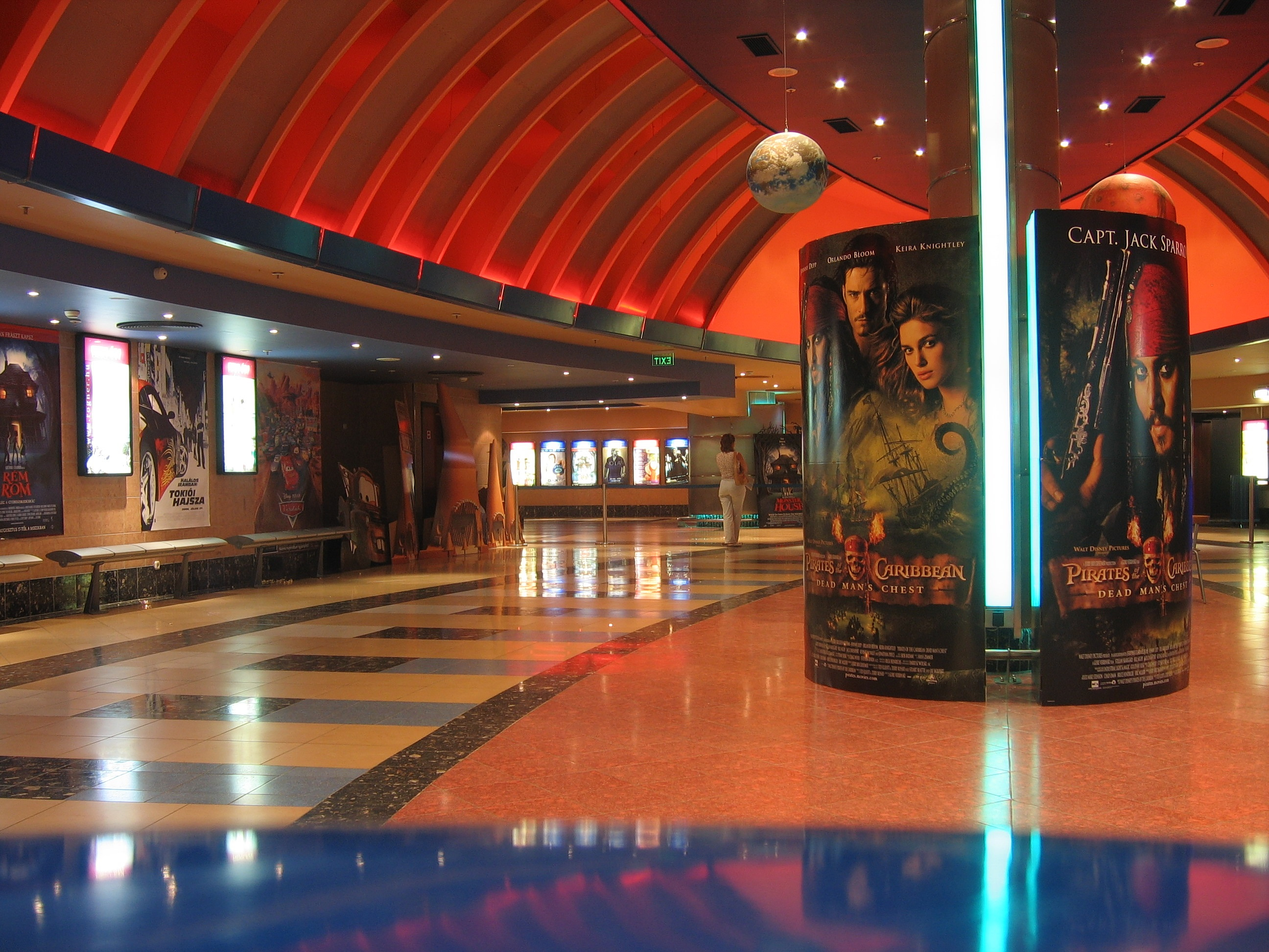 Χόλιγουντ: Το εισιτήριο σινεμά των 50 δολαρίων είναι εδώ