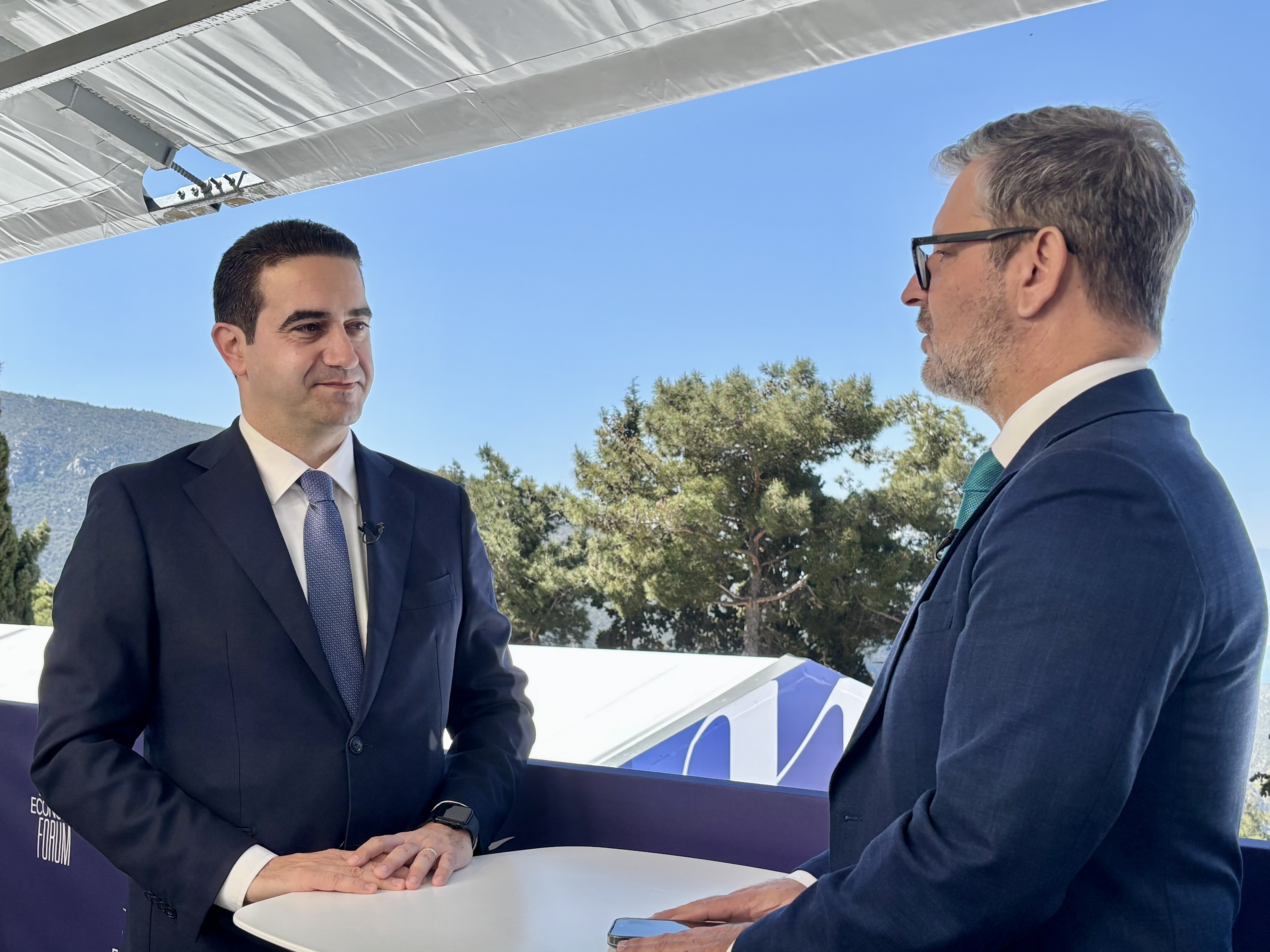 ΟΤ Delphi Economic Forum XI