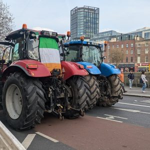 Ιρλανδία: Κλιμακώνονται οι αντιδράσεις για το υψηλό κόστος καυσίμων