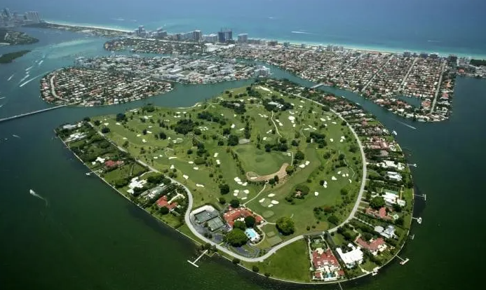 Oxfam: Πόσα κρύβει από την εφορία το πλουσιότερο 0,1% του πλανήτη;