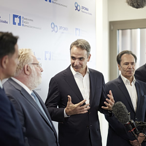 Ελληνική φαρμακοβιομηχανία: Στήριξη των εξαγωγών υπόσχεται η Κυβέρνηση