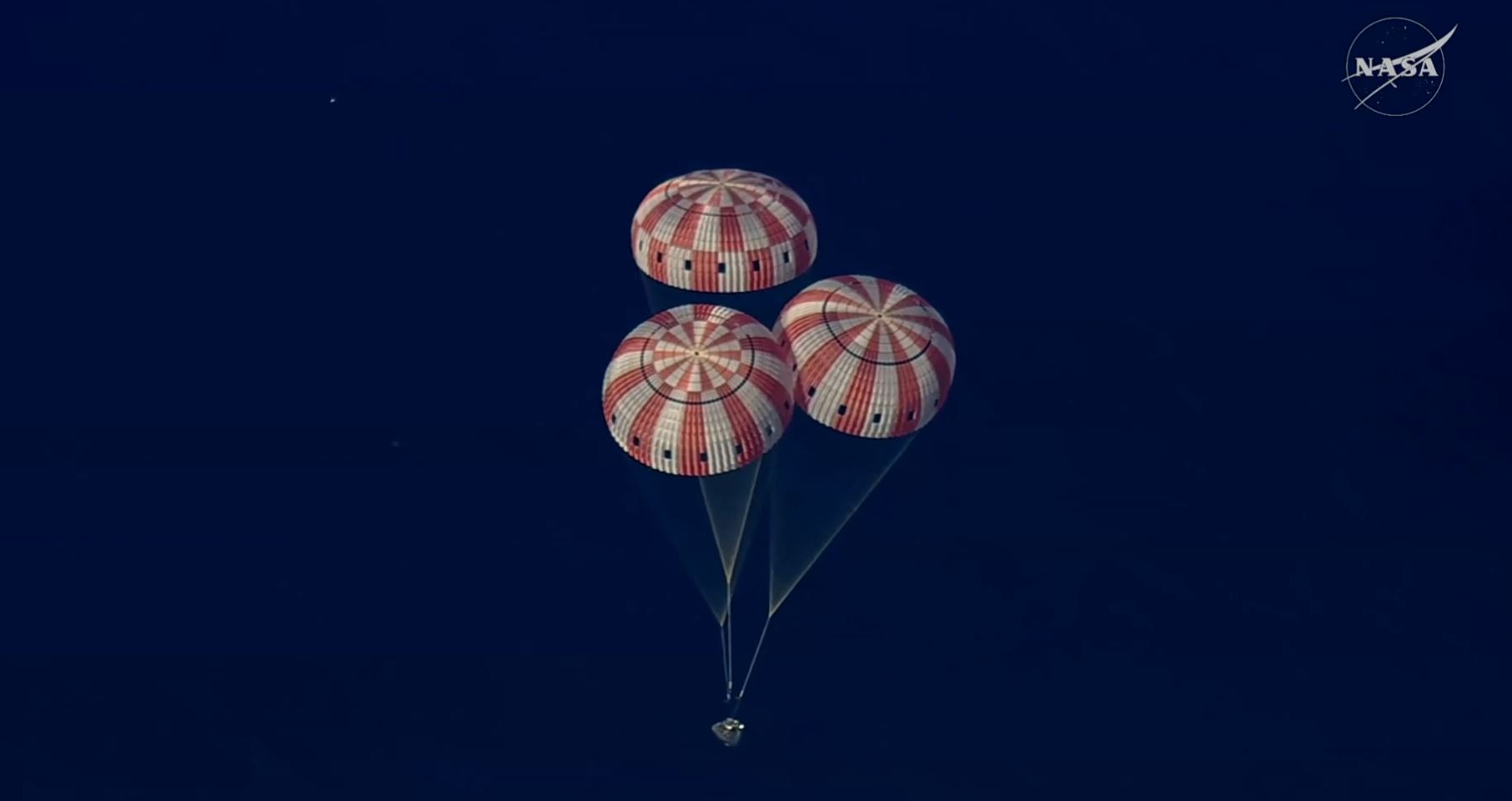 Διάστημα: Προσθαλασσώθηκε με ασφάλεια το Artemis II – Αίσιο τέλος για την δεκαήμερη αποστολή