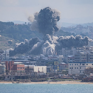 Φρουροί της Επανάστασης: Θα απαντήσουμε αν δεν σταματήσει αμέσως η επίθεση στο Λίβανο