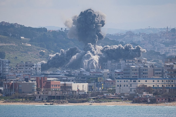 Προειδοποίηση Ιράν στις ΗΠΑ – Διαλέξτε ανάμεσα στον πόλεμο ή την εκεχειρία