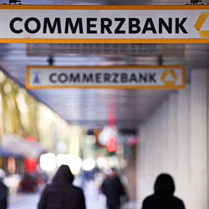 Commerzbank: Προσπάθεια Γερμανίας να βρει πιθανούς «λευκούς ιππότες»