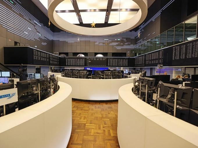 Ευρωπαϊκά χρηματιστήρια: Μικτά πρόσημα και γεωπολιτική αβεβαιότητα