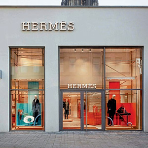 Πολυτέλεια: Πώς «διέλυσε» τις πωλήσεις ο πόλεμος στη Μέση Ανατολή