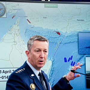 Στενά του Ορμούζ: Το αμερικανικό ναυτικό εμπόδισε 13 πλοία να σπάσουν τον αποκλεισμό