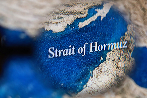 Ορμούζ: Οι επόμενες 60 ημέρες θα κρίνουν την παγκόσμια οικονομία – Συναγερμός για καύσιμα και ανάπτυξη