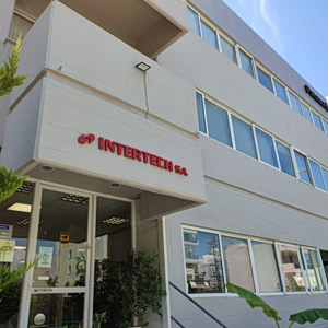 ΙΝΤΕΡΤΕΚ: Ζημίες 1,6 εκατ. ευρώ και μείωση πωλήσεων το 2025