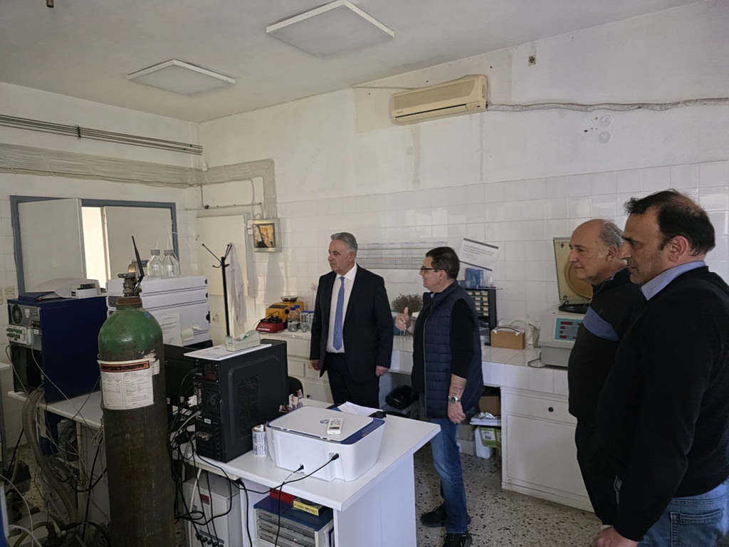 Καββαδάς: Να μην υπάρξει περαιτέρω διασπορά του αφθώδους πυρετού