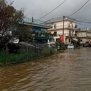 ΕΑΕΕ: Αυξήθηκε η ασφάλιση οχημάτων για φυσικές καταστροφές το 2025