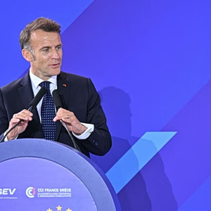 Macron Calls Greece a Model of Economic Progress