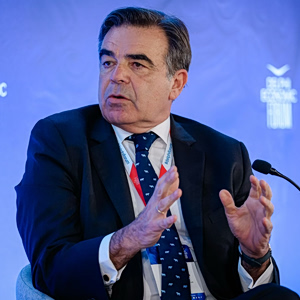 Delphi Economic Forum XI – Σχοινάς: Δεν κινδυνεύουν οι επιδοτήσεις