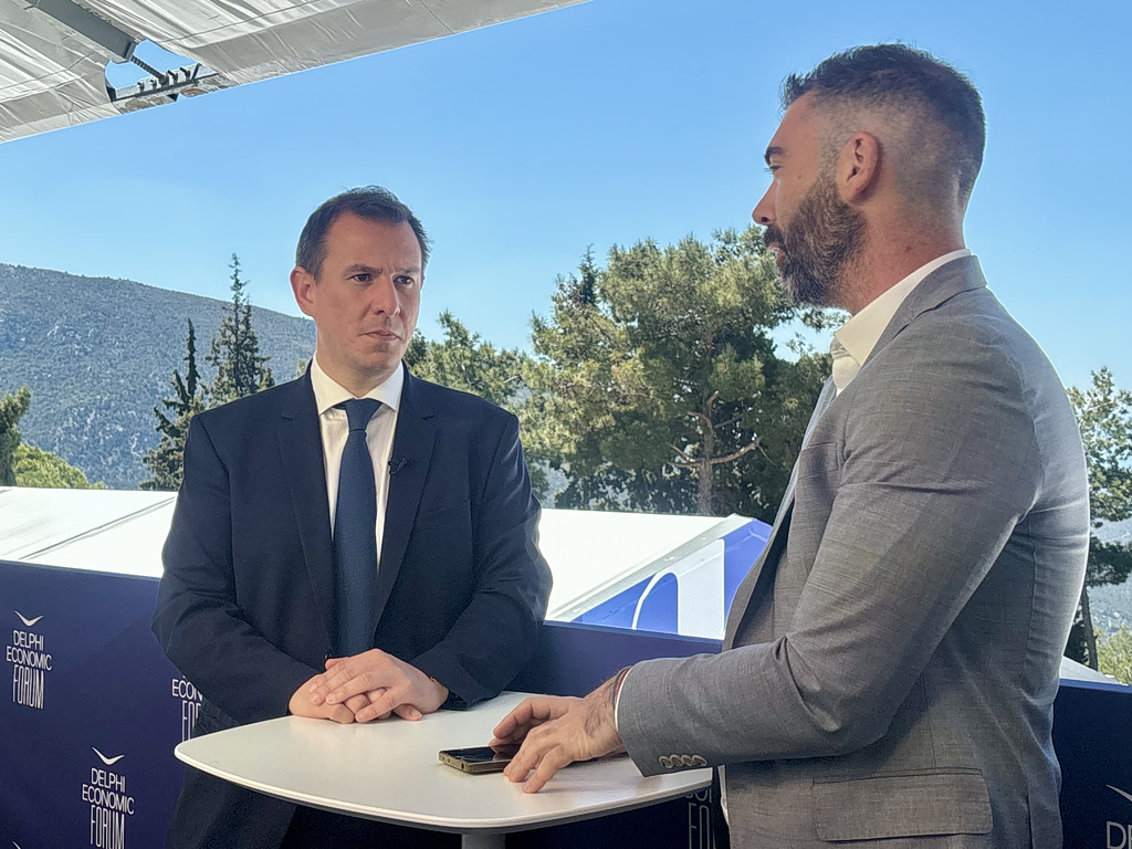 ΟΤ Delphi Economic Forum XI