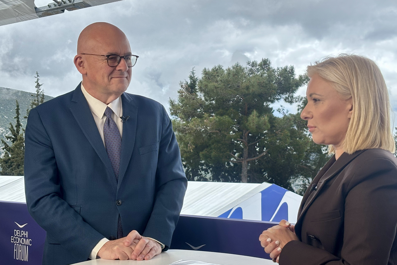 ΟΤ Delphi Economic Forum XI