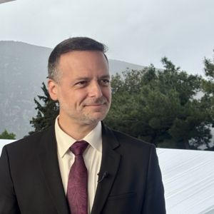 OT Delphi Economic Forum XI- Δούκας: Η Αθήνα για πρώτη φορά θα αποκτήσει δημοτική συγκοινωνία