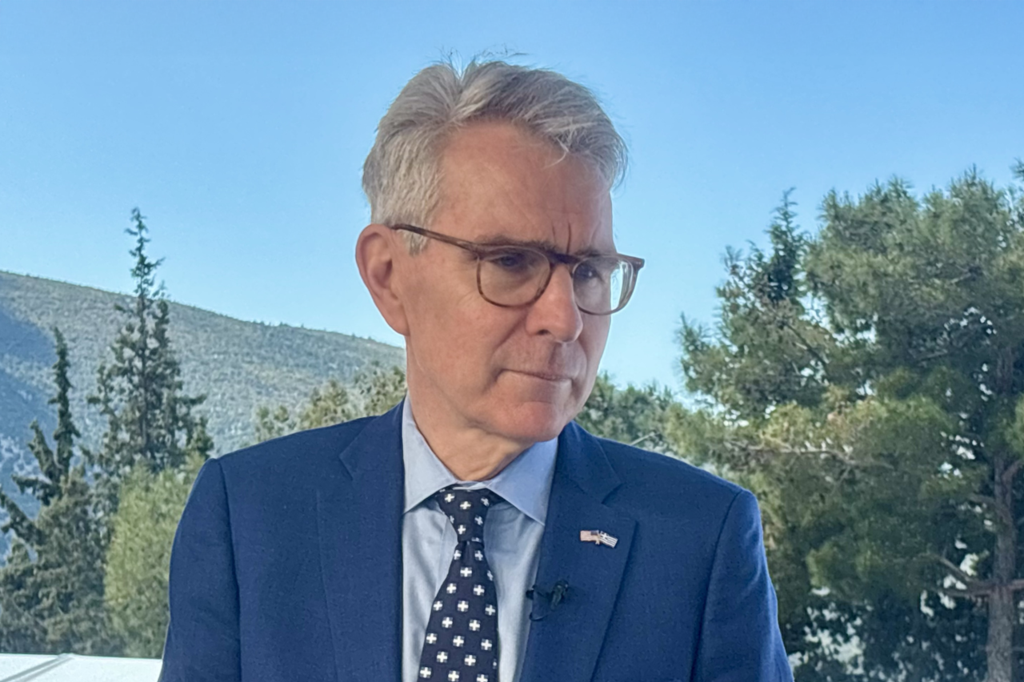 ΟΤ Delphi Economic Forum XI – Τζέφρι Πάιατ: Οι αγορές υποτιμούν το μακροπρόθεσμο σοκ του πολέμου