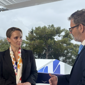 ΟΤ Delphi Economic Forum XI – Μπανίλα: Προσηλωμένες στα επενδυτικα τους σχέδια οι επιχειρήσεις