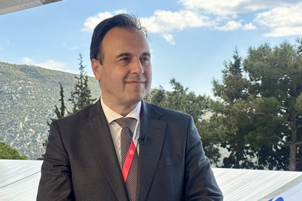 OT Delphi Economic Forum XI – Παπαστεργίου: Μικροδορυφόροι, Kids Wallet και η νέα ψηφιακή εποχή της Ελλάδας