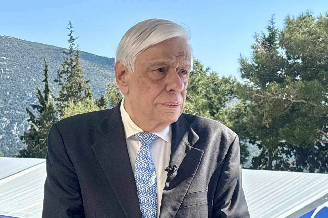 ΟΤ Delphi Economic Forum XI – Παυλόπουλος: Η Κοβεσι και οι Έλληνες δικαστικοί στην Ευρωπαϊκή Εισαγγελία κάνουν καλά τη δουλειά τους