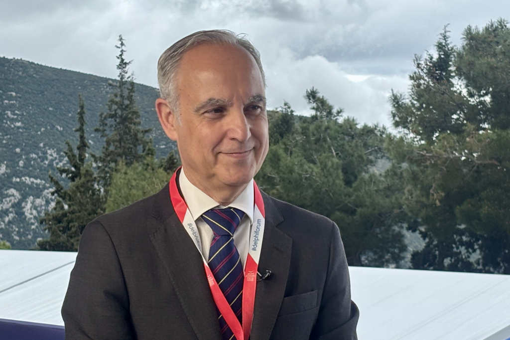 ΟΤ Delphi Economic Forum XI – Jurado: H σταθερή φορολογία κρατεί την ελληνική αγορά σε τροχιά ανάπτυξης