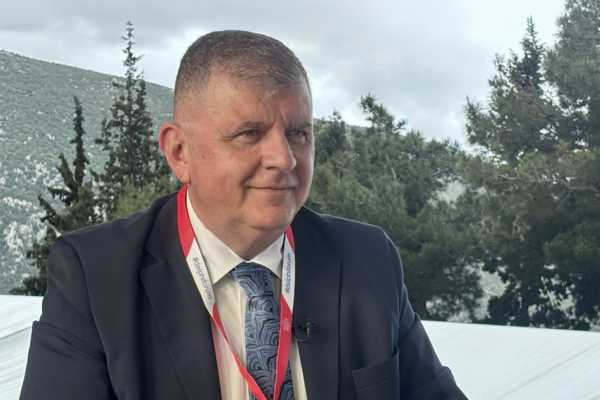 ΟΤ Delphi Economic Forum XI – Χριστοδούλου: Οι τράπεζες μετασχηματίζονται από χρηματοδότες σε εταίρους ανάπτυξης