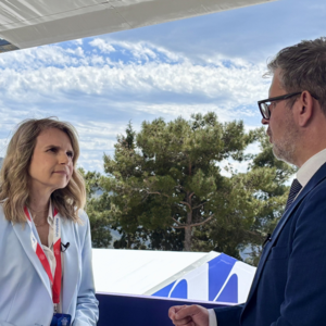 ΟΤ Delphi Economic Forum XI – Αποστολάκη: Ανεπαρκή τα μέτρα της κυβέρνησης