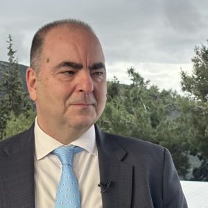 ΟΤ Delphi Economic Forum XI – Κοντόπουλος: Στον «αυτοκινητόδρομο» των διεθνών κεφαλαίων το ΧΑ