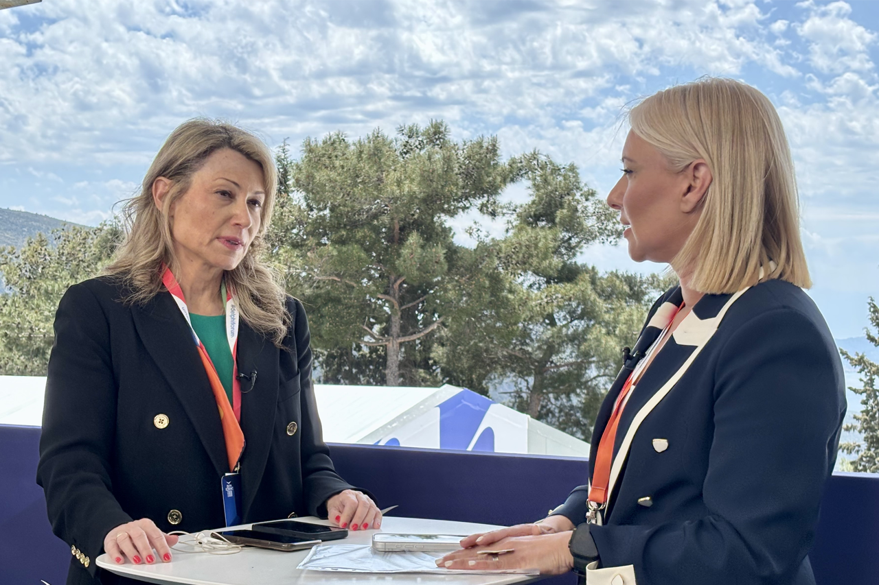 ΟΤ Delphi Economic Forum XI